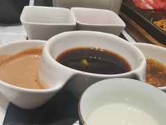 -红鼎豆捞·非遗鲍皇汤火锅(宝丰路店)