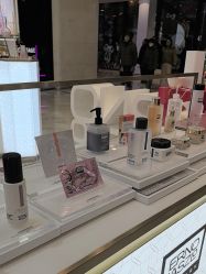 -奥伦纳素Erno Laszlo