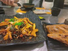 -嘎嘎鸭脑壳(蜀汉路店)