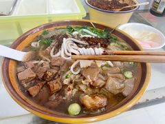 -花溪牛肉粉(八鸽岩店)