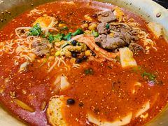 -张翻越·川渝冒菜·武汉黑鸭煲(城北万象城店)