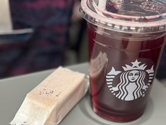 -星巴克(上海虹桥站2A检票口)