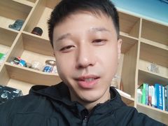-宝德龙游泳健身