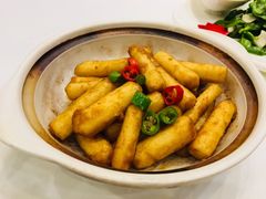 -老船夫婚宴婚庆会馆(延吉路店)