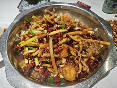 干锅牛蛙-馋嘴蛙火锅