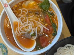 -三千粉牛肉米粉(来客茂店)