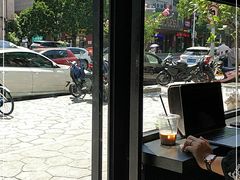 -black rainbow coffee