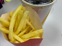 -麦当劳(中山公园龙之梦店)