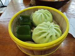 -老何家后安粉·糟粕醋海鲜火锅(三亚湾椰梦长廊店)