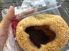 -白玉兰食品(汇联商厦店)