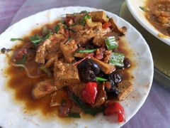 -陕北农家小吃风干羊肉剁荞面