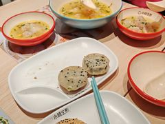-小杨生煎(浦江欢乐颂店)