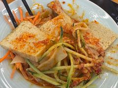 -伊京轩兰州牛肉面(闹市口店)