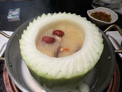 -得意咚瓜·顺德鱼生·冬瓜火锅(深圳首店)