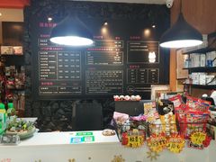 -八公叔叔宠物美容连锁(春申店)