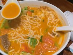 番茄牛腩面-寻裕记·现炒浇头面(人民广场店)