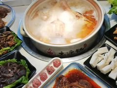 -土连锅·现熬养生汤锅(梁家巷店)