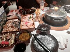 -芸山季·云南山珍菌火锅(人民广场来福士店)