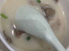 羊肉汤（多肉）-穆得·老周家牛肉烧饼(普利街店)