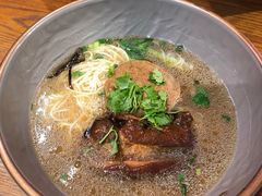-哇蛙牛功夫面渝都料理(龙阳广场店)