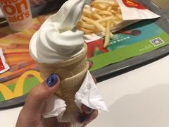 -麦当劳(世界城广场店)