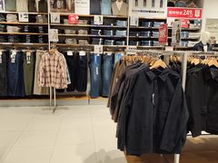 -优衣库(重庆星光时代广场店)