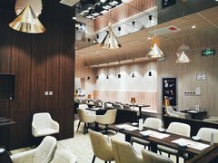 -钟书阁(群光广场店)