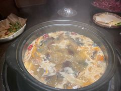 -芸鲜季·云南野生菌餐厅· 云南风物味研社(闵行店)