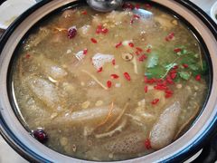 天麻三七根鸡-昭通天麻竹荪火腿鸡(严家地店)