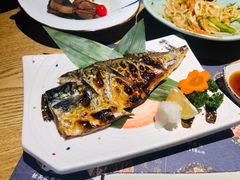 烤秋刀鱼-新一喜铁板料理餐厅·铁板放题(北国商城店)