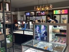 -视野联行眼镜蔡司·依视路官方授权店(顺城店)