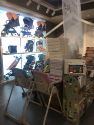 店内环境-Babycare(上海环球港店)