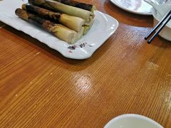 -三湘四水湖南特色餐厅(颐景公寓店)