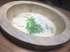 -鲜呦蒸汽石锅鱼(北辰路店)