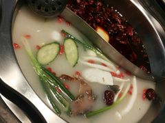 -重庆大队长火锅(凤城八路店)