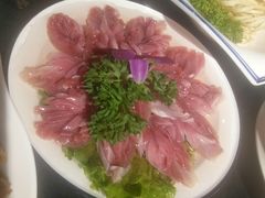 -牛员外鲜切牛肉火锅