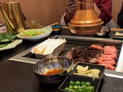 -臻牛烤肉