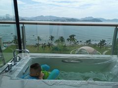 -JW万豪厨房餐厅·滨海草坪烧烤·海鲜·海景(三亚绿发山海天JW万豪酒店)