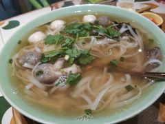 -越弥越南传统美食馆