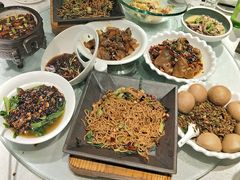 -鄱阳湖·江西小炒·瓦罐煨汤(五道口店)