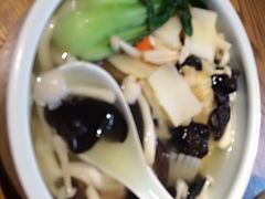 玉米菌蔬汤-去茶去餐厅(中央大街店)