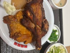 -大食代美食广场(上海中心店)