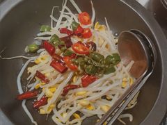 鸡丝凉米线-云海肴·汽锅鸡·云南菜(美罗城店)