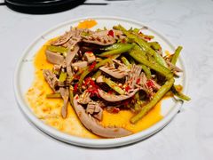 -本来精品川菜(嘉里中心店)