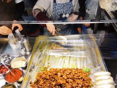 -正宁路小吃夜市