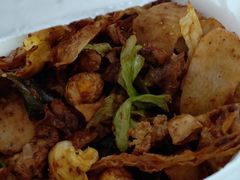 -愉肴麻辣香锅(中山路店)