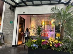 -HOMES上海本帮菜(襄阳公园店)