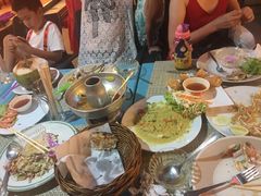 -Pakwan Restaurant & Bar