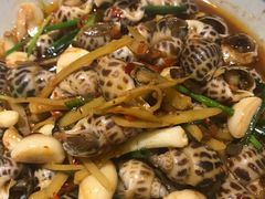 -蚝美人·生蚝海鲜烧烤(茶花园店)