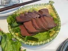 生上鹅血-鹅香四海·卤水火锅·砂锅粥·潮汕菜(宝安店)